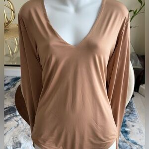 Express NWT body contour collection XL
